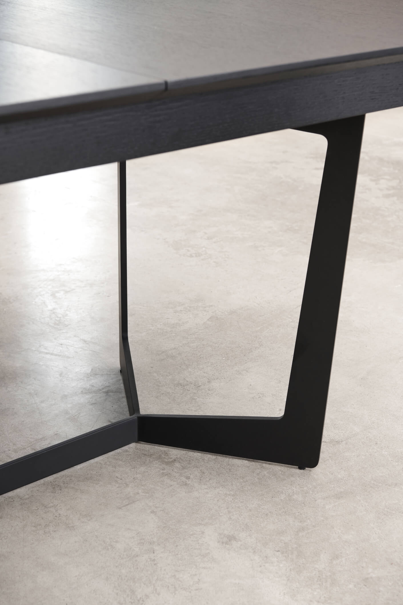 Tokyo Rechteckiger Esstisch 200x100 cm - Ausziehbar bis 250 cm - Eiche Schwarz