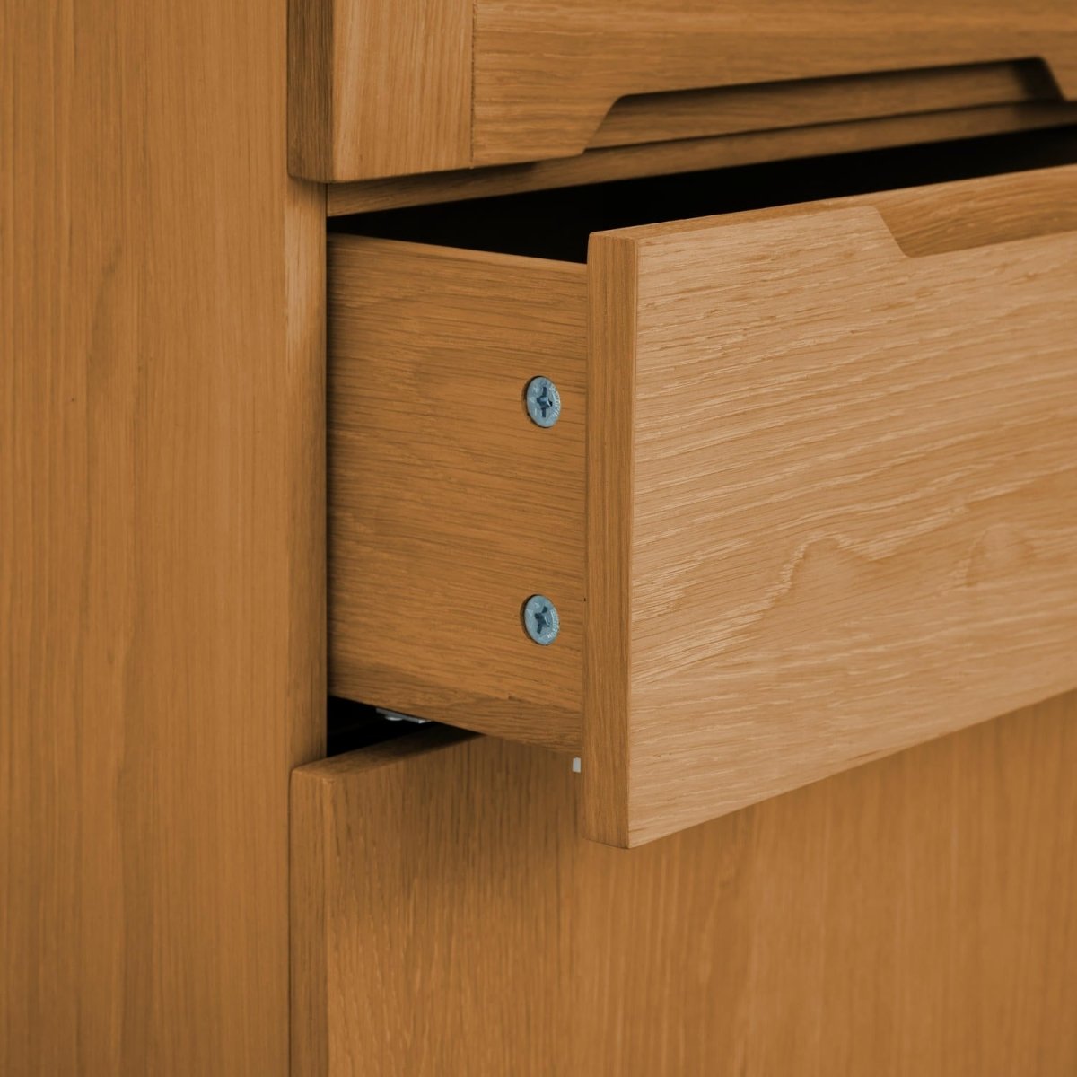 Highboard mit LED-Beleuchtung - 124 cm breit - Wildeiche