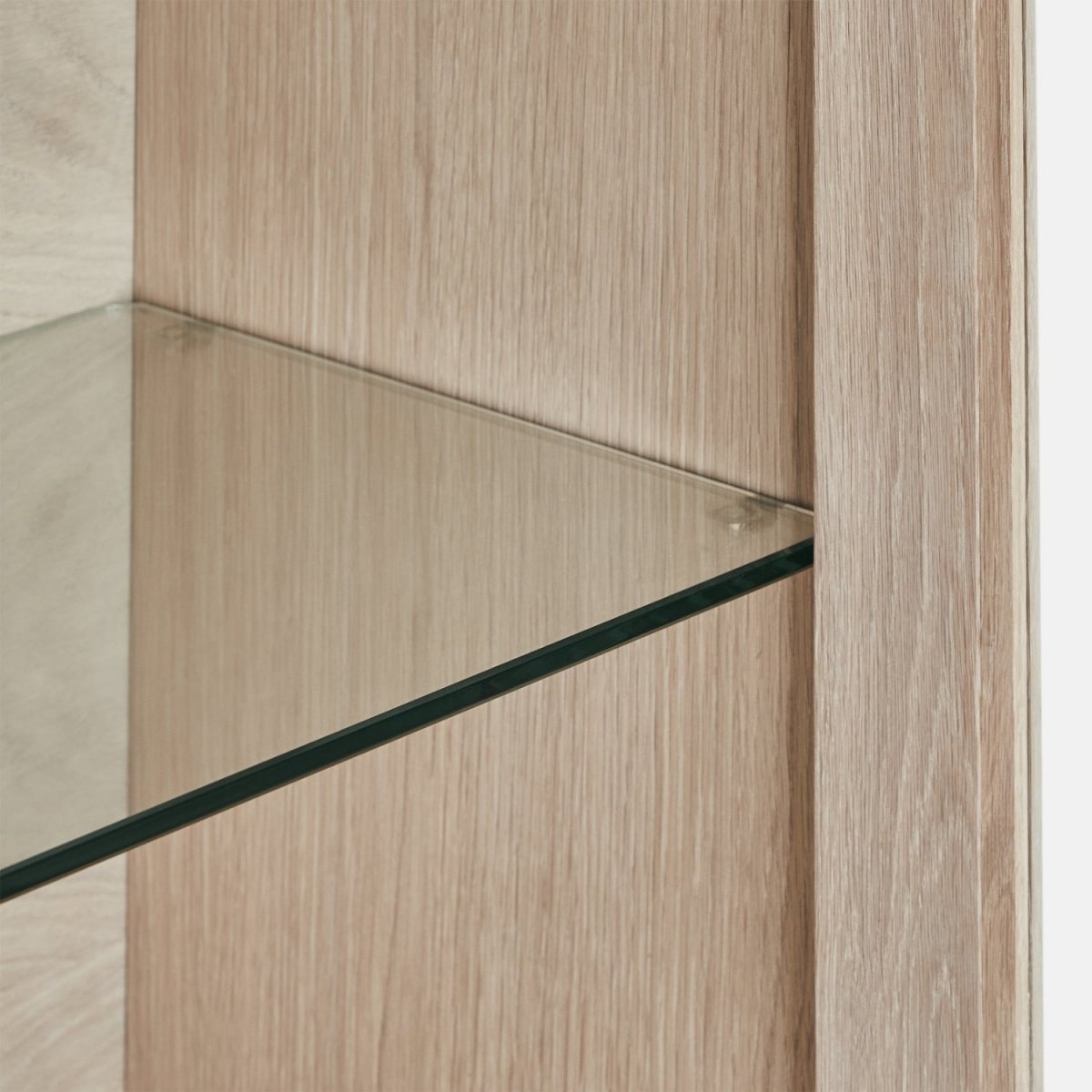 Wandschrank mit LED-Beleuchtung - 180 cm breit - Eiche bianco