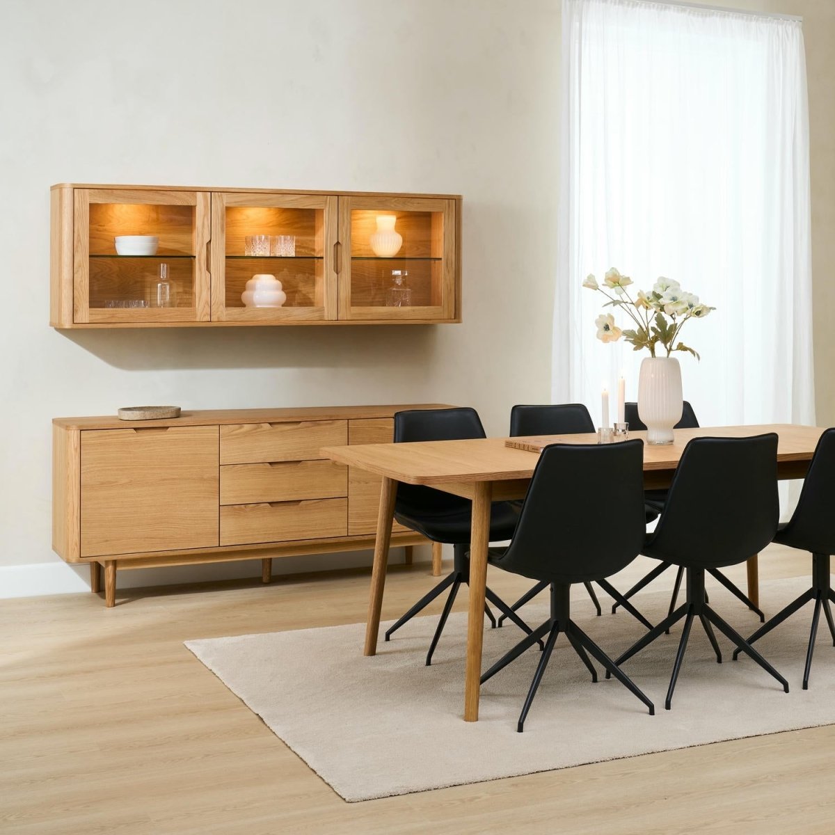 Wandschrank mit LED-Beleuchtung - 180 cm breit - Wildeiche